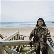 Estudiante de último año de Derecho y ADE imparte clases de matemáticas, economía, lengua a alumnos desde los 6 a los 17 años